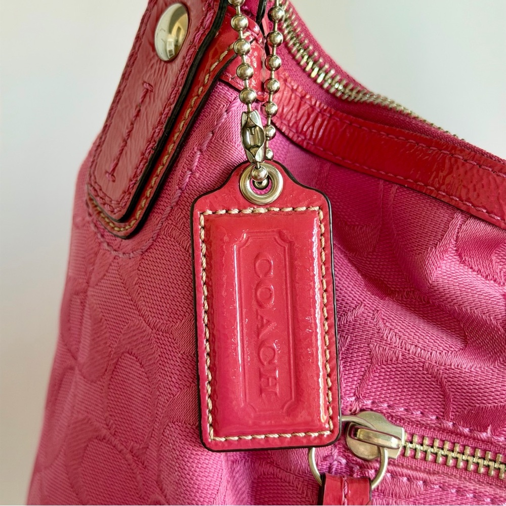 RARE | Coach Soho Signature C Large Hobo Shoulder Bag | Peony Pink - Picture 5 of 16